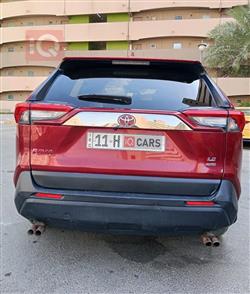 تۆیۆتا ڕاڤ 4